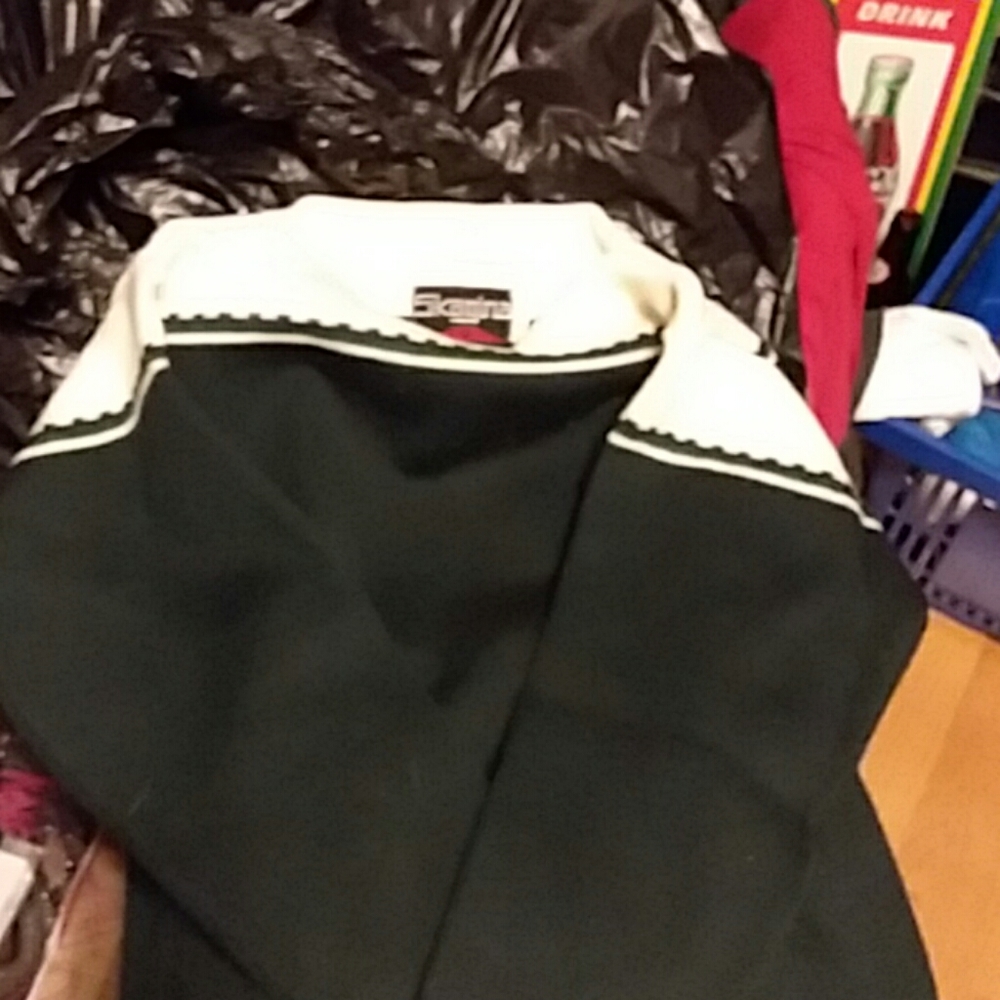 Skagina Sweater